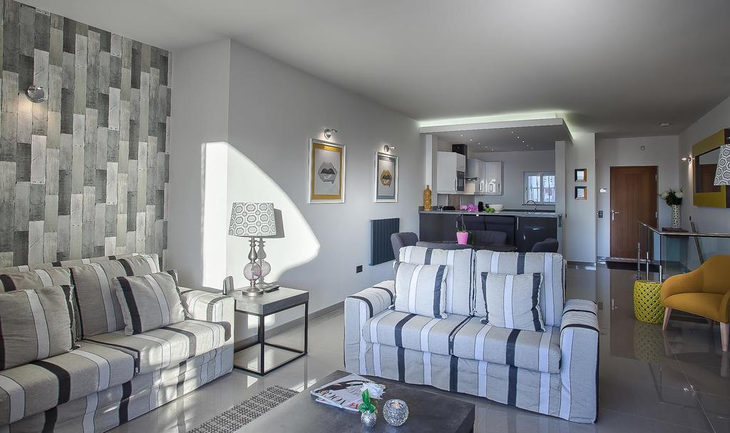 Waterside Village Luz Exterior foto